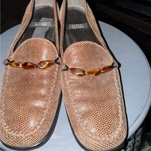 Stuart Weitzman palmetto 6.5 Loafers Horse Bit Snake Print Brown slip on